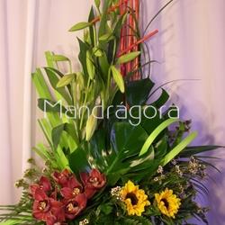 Centro de flores para regalo - Imagen 1