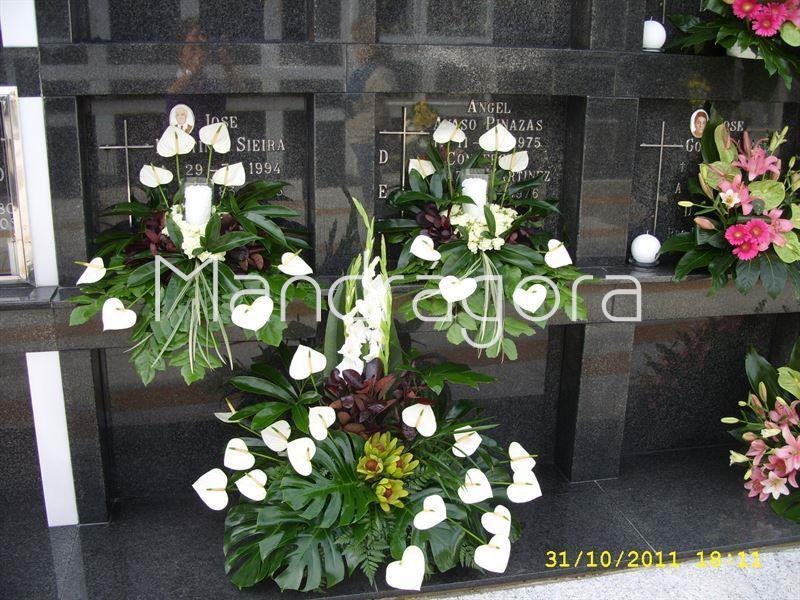 Centros de flores para cementerio - Imagen 1