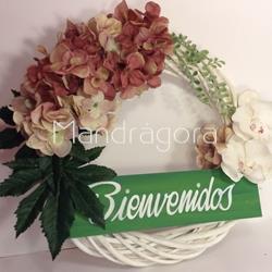 Corona decorativa para puerta - Imagen 1