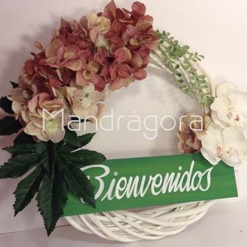 Corona decorativa para puerta - Imagen 1